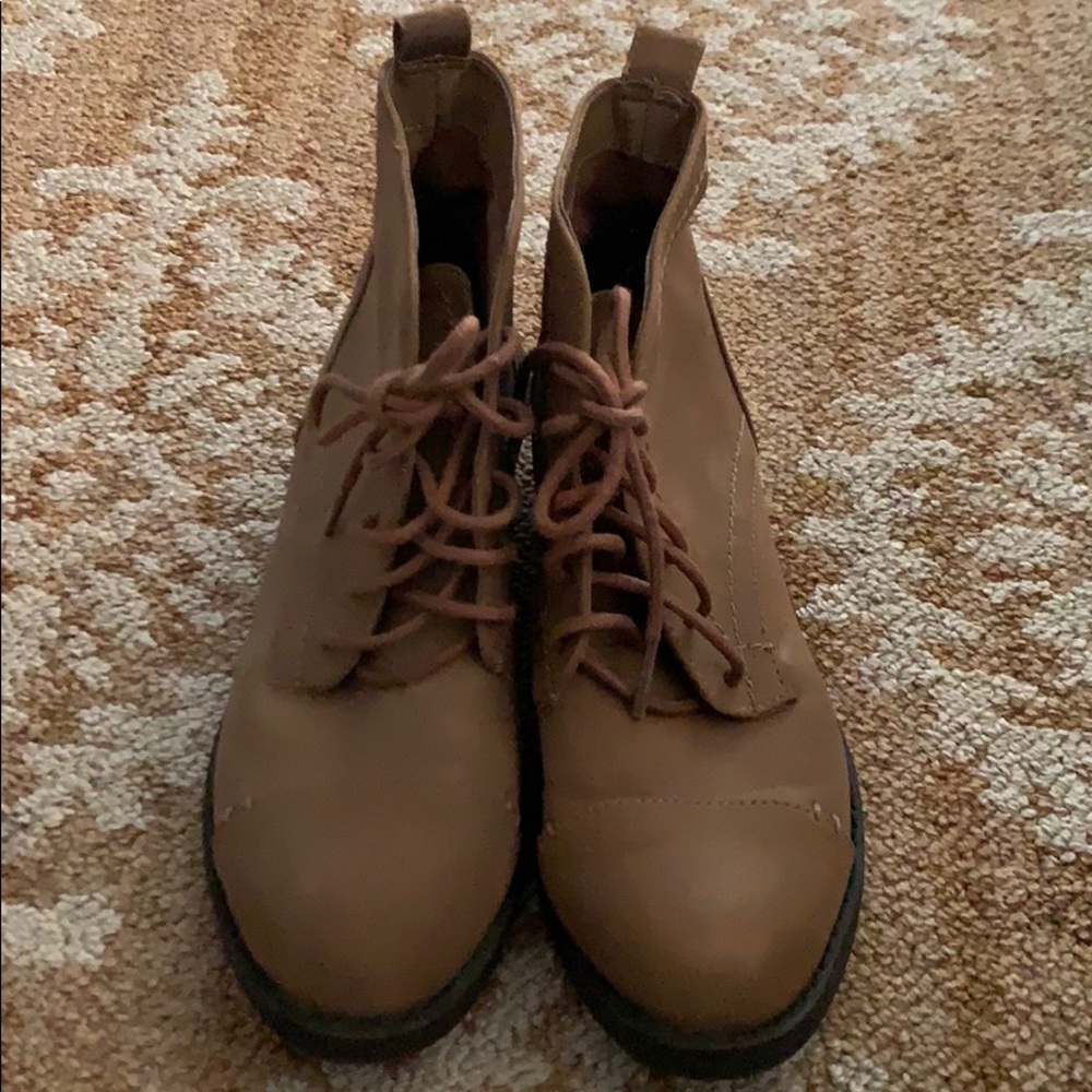 (Sold) SAM & Libby Tan Booties